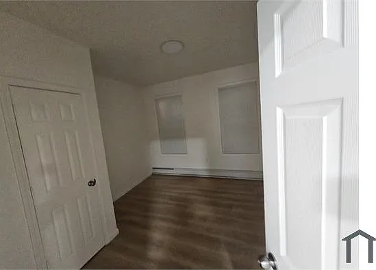 81 Walnut St #1 — Photo 10