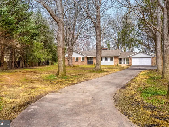 2004 S College Ave, Newark, DE 19702
