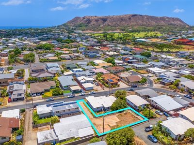 733 Luakaha St #A, Honolulu, HI, 96816