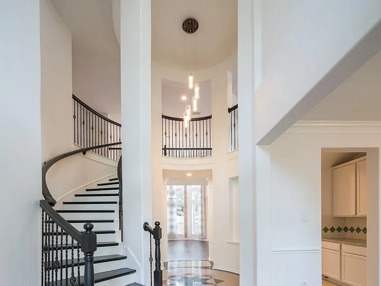 6023 Conroy Pointe Ln — Photo 5