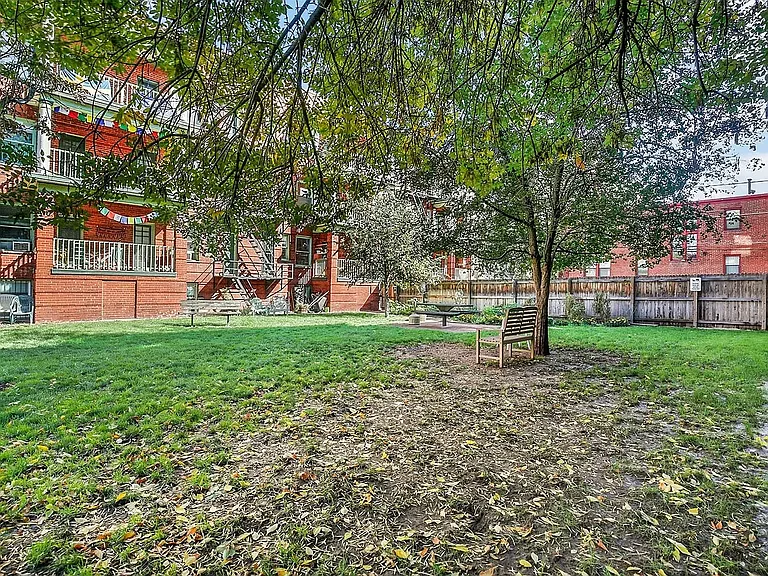 1356 N Pearl St #304 — Photo 34