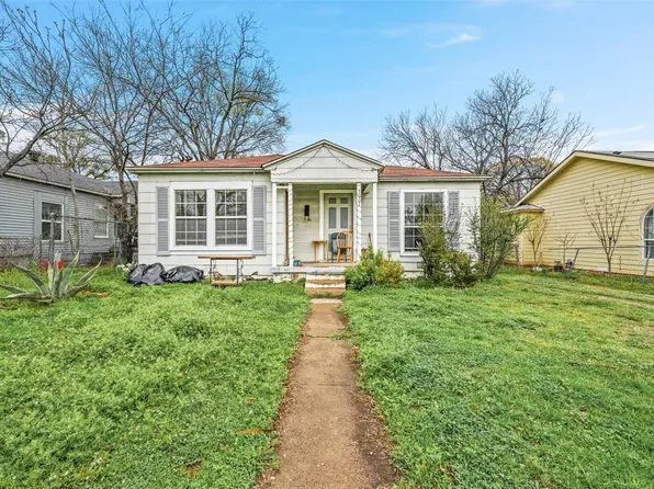 3007 W Clarendon Dr, Dallas, TX 75211