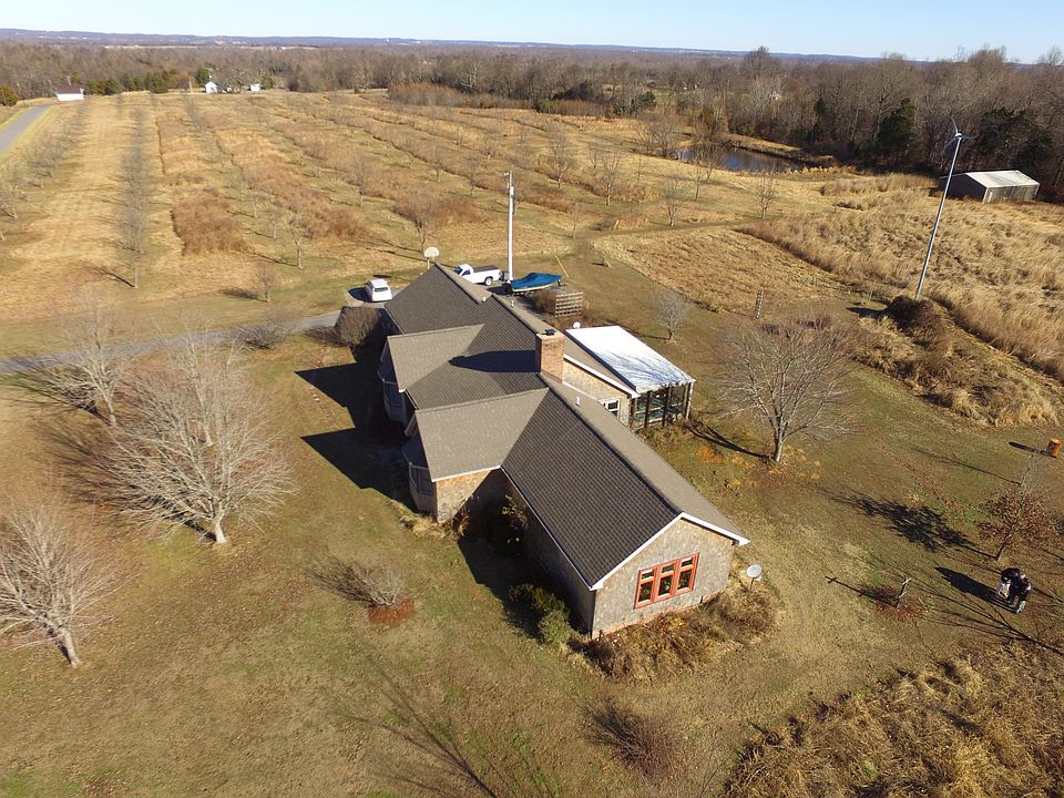 210 Cummins Ln, Eddyville, KY 42038 Zillow