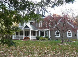 16 Indian Way, Falmouth, ME 04105