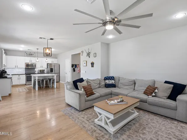 6876 W WETHERSFIELD Road, Peoria, AZ 85381