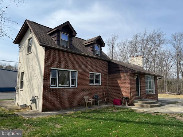 1165 N Tuckahoe Rd