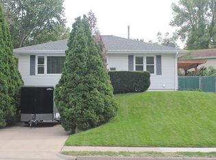 2550 Green St, Dubuque, IA 52001