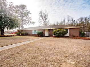 5361 Pine St, Millbrook, AL 36054