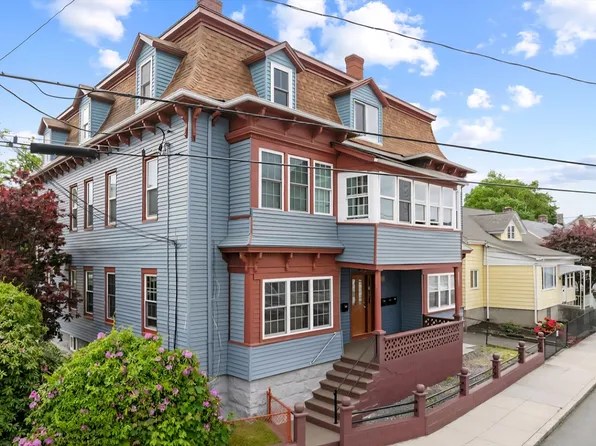 186 John St, Fall River, MA 02721