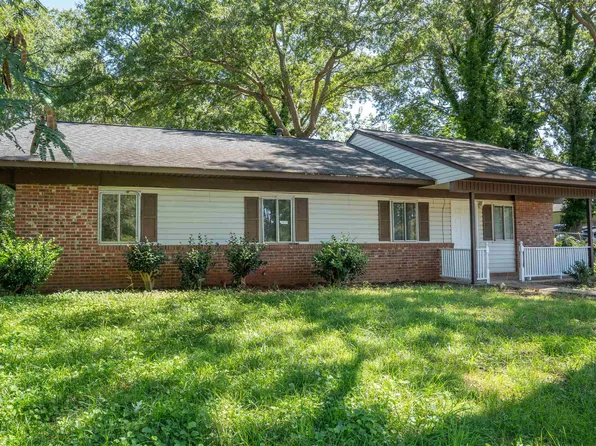 103 Moffitt Ct, Spartanburg, SC 29301