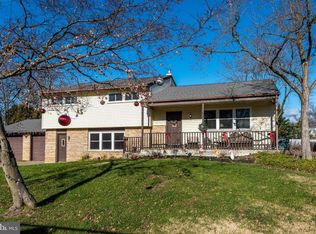 1110 Gloria Ln, Yardley, PA 19067