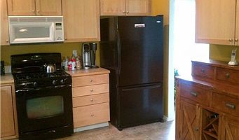 4th image of 11509 34th St NE