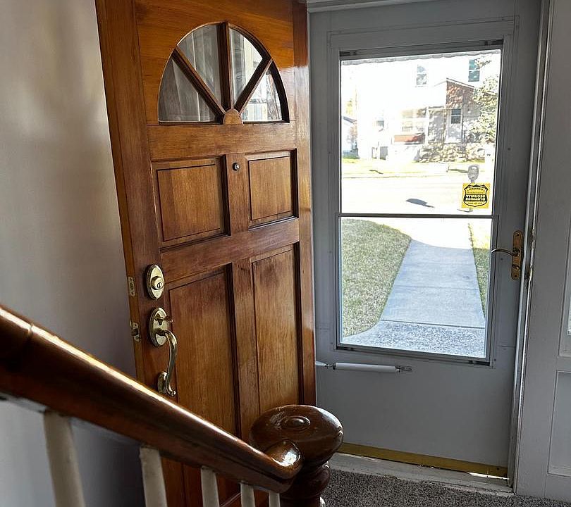 1st image of 163 Klockner Rd