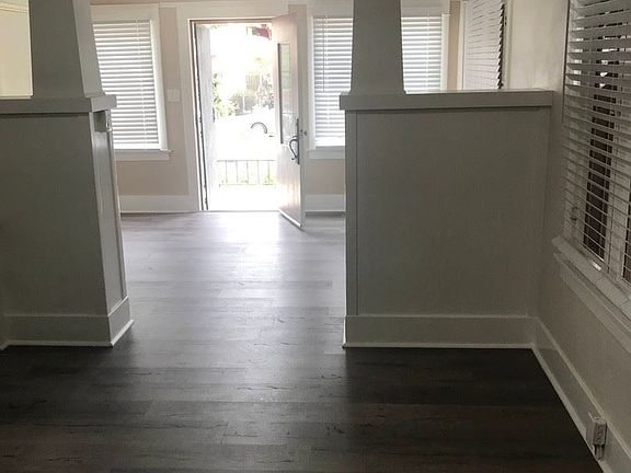 3rd image of 427 Chestnut Ave APT 18
