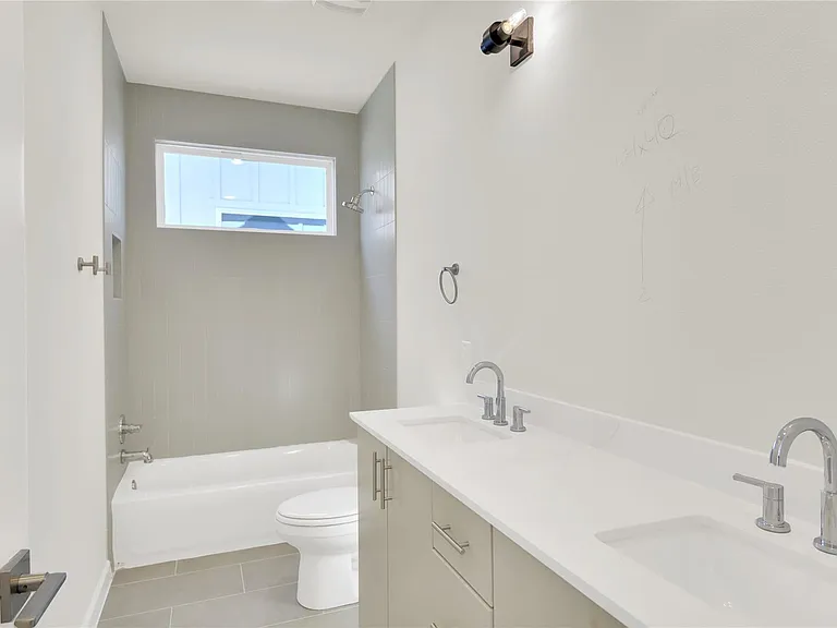 6802 Montana St #2 — Photo 10