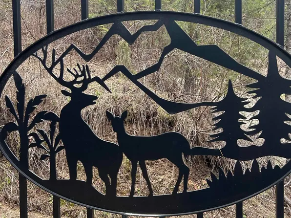 36 Lightning Creek Rd, Garden Valley, ID 83622