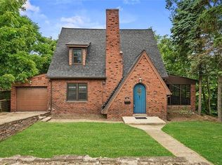 1243 Brinton Rd, Pittsburgh, PA 15221