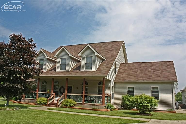 1st image of 929 Birchwood Dr
