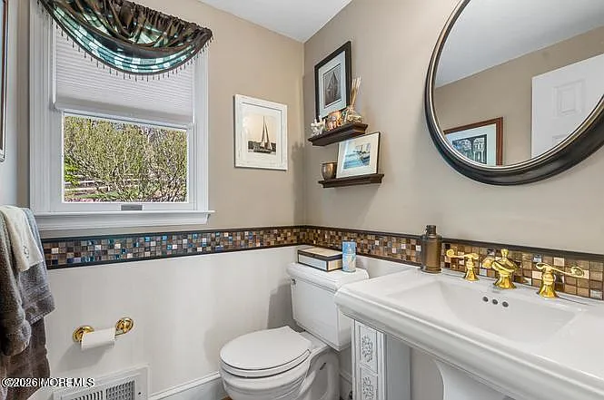 213 Woodberry Dr — Photo 13