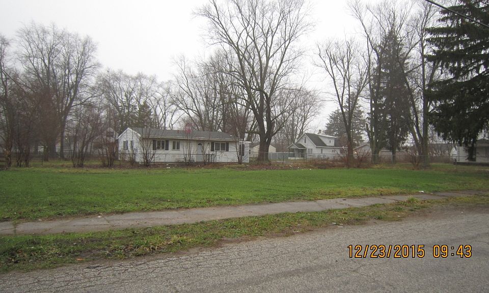 1st image of 2424 Keller St