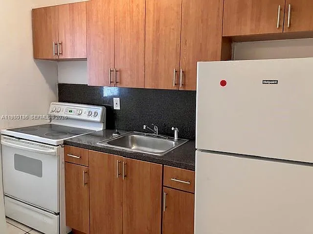 3696 William Ave #4 — Photo 1