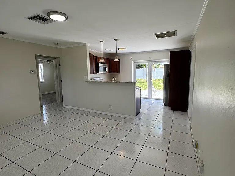 2905 Buckley Ave #1 — Photo 3