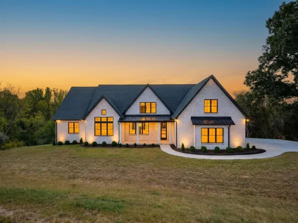 1488 Deer Hollow Rd, Forest, VA 24551