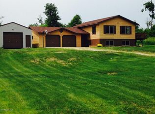 42544 Long Lake Rd, Ottertail, MN 56571