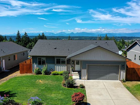 2nd image of 20169 Hogue Pl NE