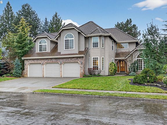 2nd image of 7109 NE 83rd Ave