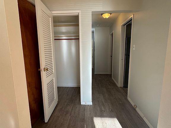 4th image of 4117 Joliet Ave APT B