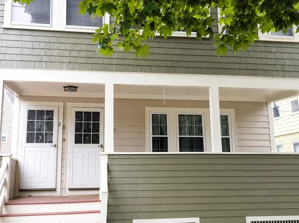 20 Corinthian Rd #1, Somerville, MA 02144
