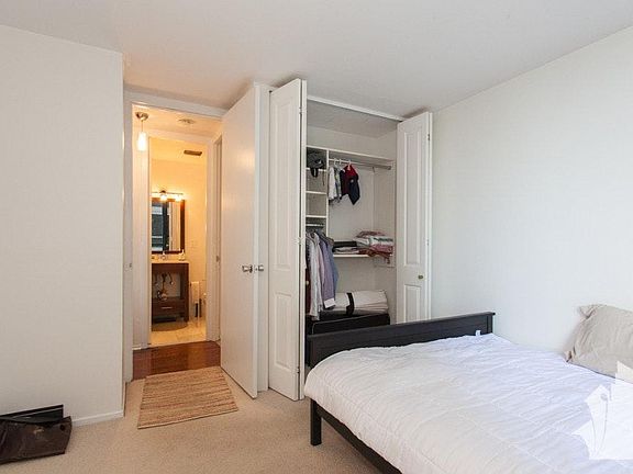 3rd image of 902 N Lake Shore Dr #403