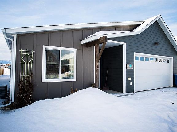 2nd image of 74 Ramshorn Peak Ln