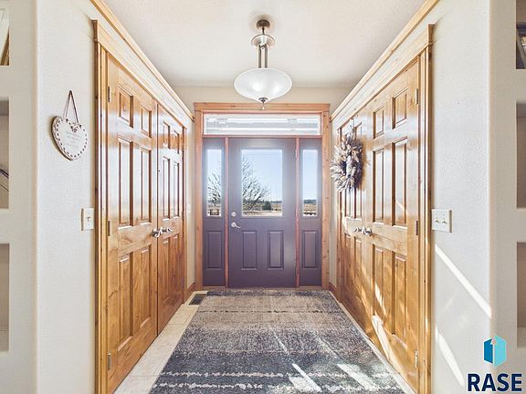 4th image of 48190 268th St