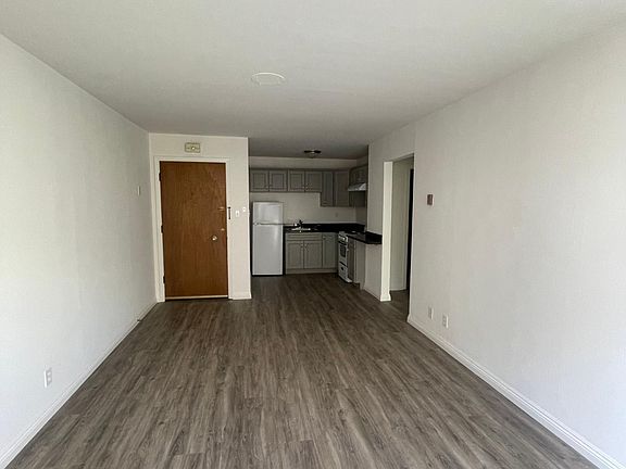 2nd image of 1455 Filbert St APT 108