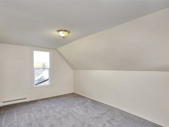 5th image of 1608 W Shannon Ave