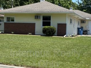 339 N Roanoke Ave, Austintown, OH 44515