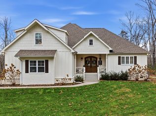 8129 Hixson Springs Rd, Signal Mountain, TN 37377