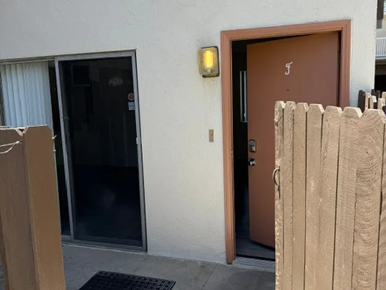1011 W Angeleno Ave — Photo 10