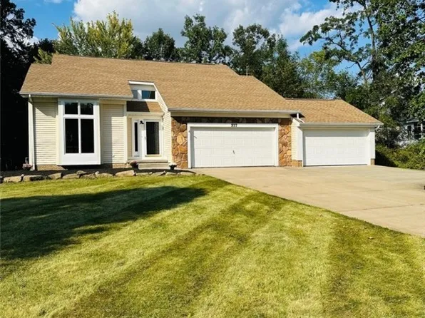 577 Ledge Rd, Macedonia, OH 44056