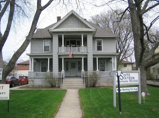 314 Linden Pl UNIT 9, Dekalb, IL 60115