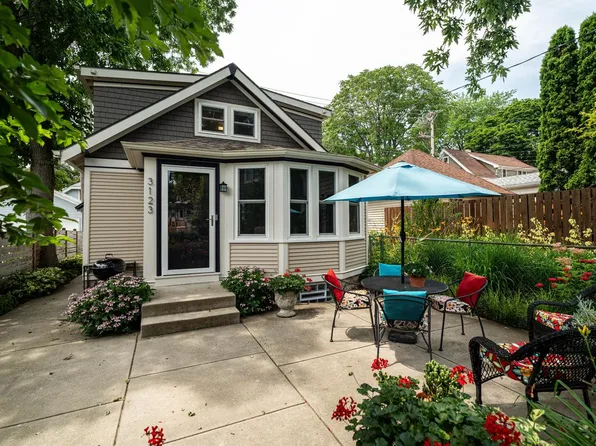 3123 S Illinois AVENUE, Milwaukee, WI 53207