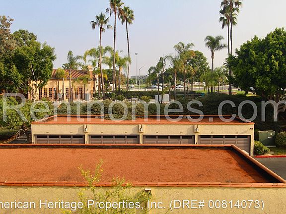 4th image of 7130 Shoreline Dr #1307