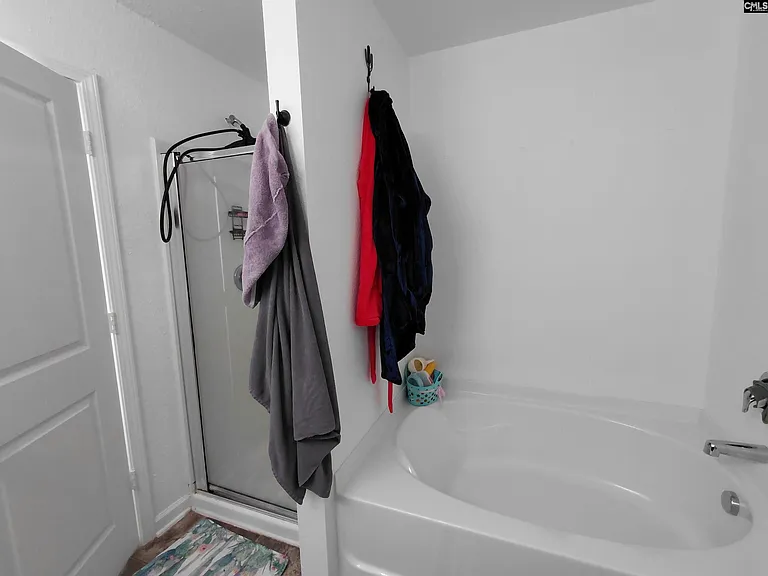 836 Chariot Way — Photo 7