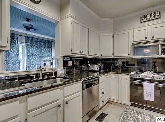 2nd image of 36 Brookhaven Dr
