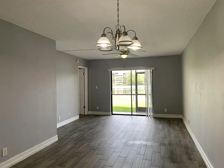 10011 Winding Lake Rd #101 — Photo 6