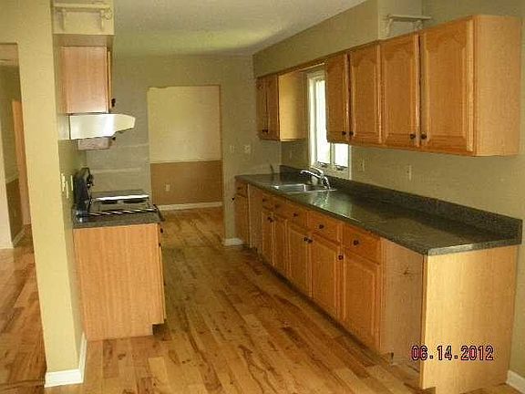 3rd image of 3316 Lanier Ln