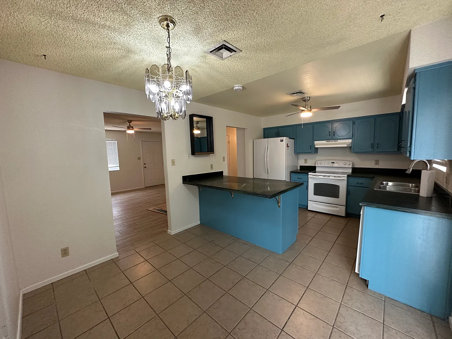 3 Bedroom Rental in Yuma, AZ! — Photo 3