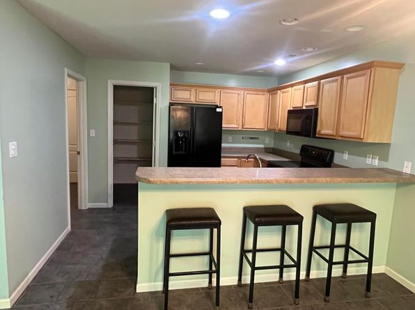 3806 Snow Leopard Dr